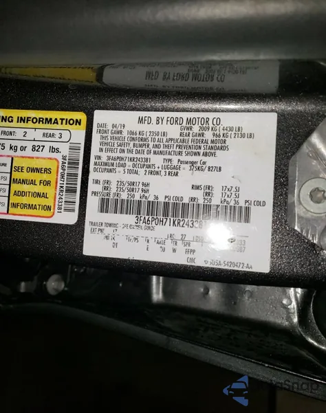 2019 Ford Fusion Se z USA, uszkodzony, nr VIN 3FA6P0H71KR243381